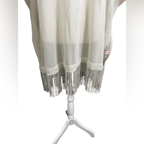 VICTORIA'S SECRET Shimmer swim cover up with fringe medium cream knit oversized - Picture 9 of 10